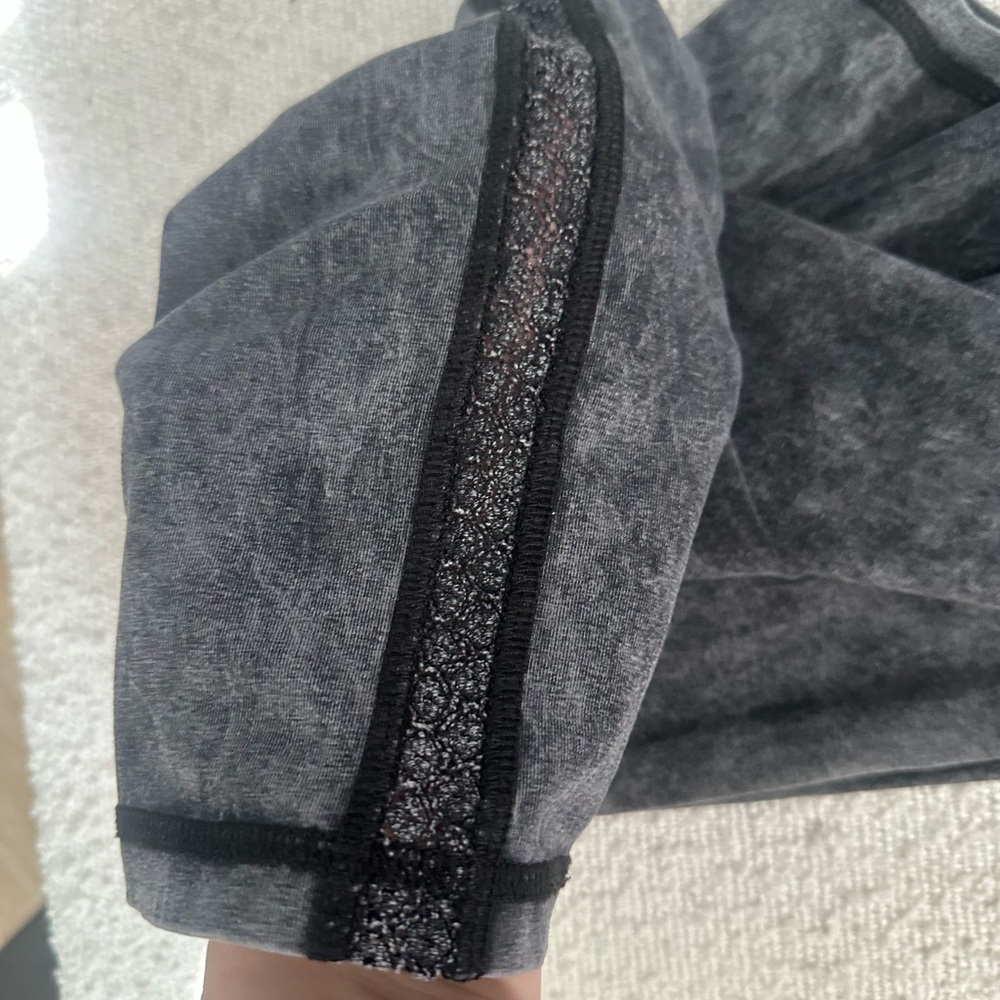 Aerie Washed Look Black Leggings with Sleek Stretch Fit